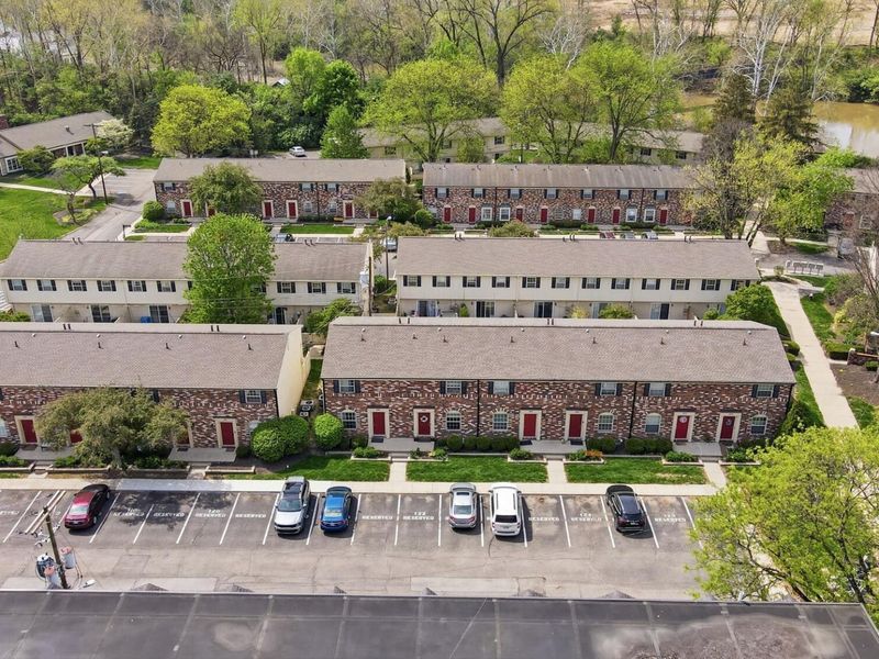 2565 Olde Hill Court S, Unit B, Columbus, OH 43221 Photo 60