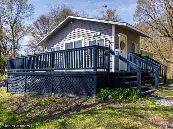 2543 Henry Road, Oregon Twp, MI 48446