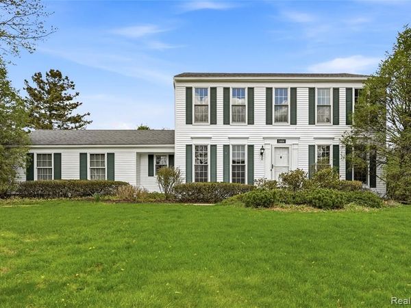 3464 Buckingham Trail, West Bloomfield Twp, MI 48323