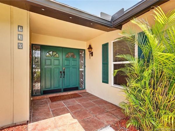 330 SW Winnachee Drive, Stuart, FL 34994