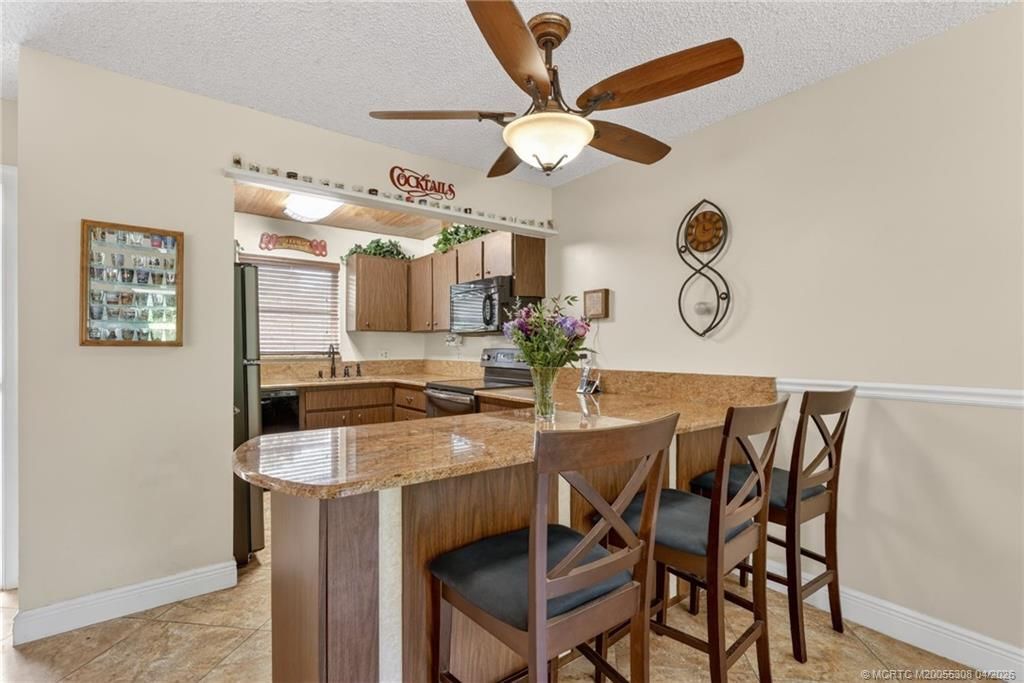 330 SW Winnachee Drive, Stuart, FL 34994 Photo