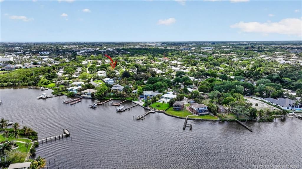 330 SW Winnachee Drive, Stuart, FL 34994 Photo