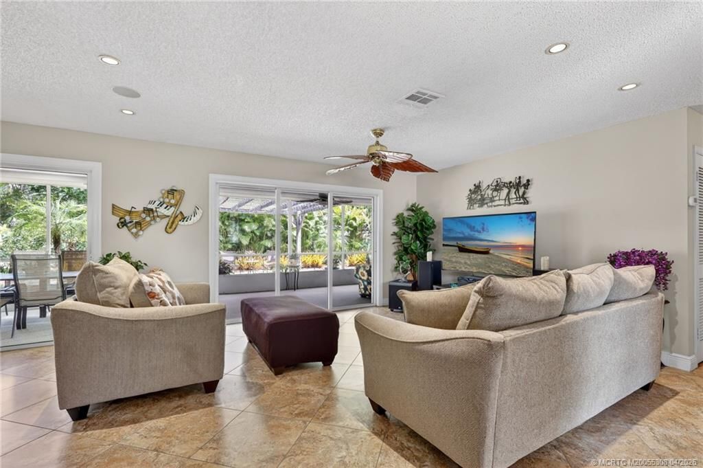 330 SW Winnachee Drive, Stuart, FL 34994 Photo