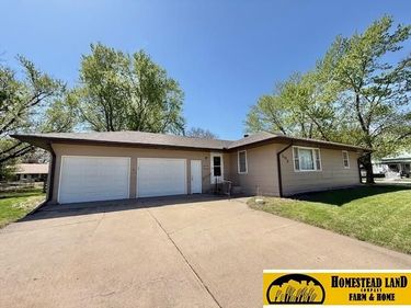 103 E Rose Street , Plymouth, NE 68424