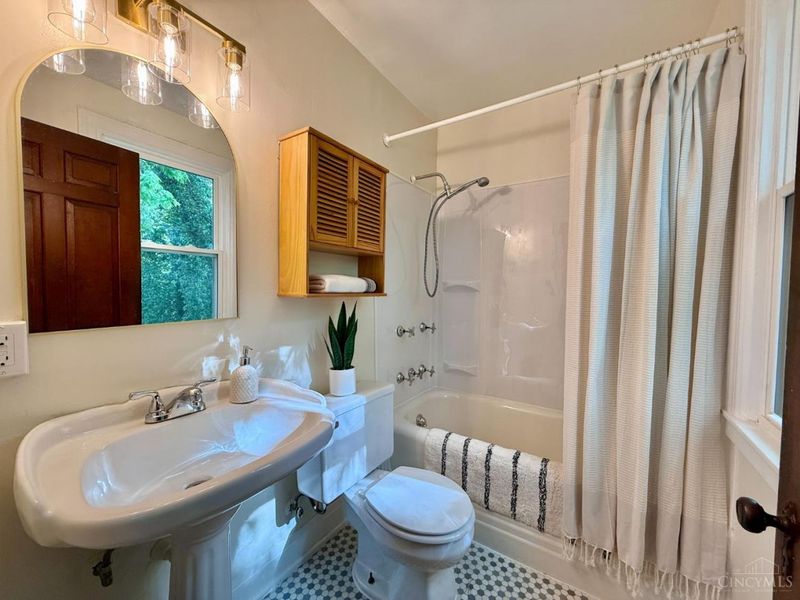 4261 Dane Avenue, Cincinnati, OH 45223 Photo 27