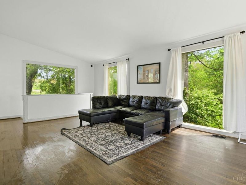 5067 E Miami River Road, Miami Twp, OH 45002 Photo 4