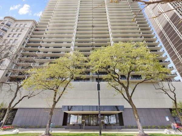 1212 N Lake Shore Drive, Unit 8BN, Chicago, IL 60610