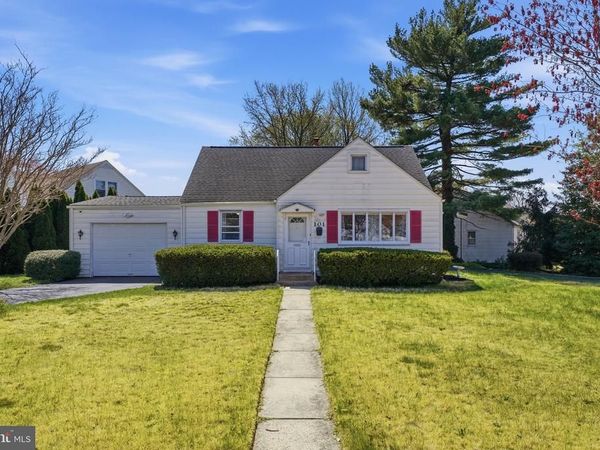 101 TRIMBLE BOULEVARD, BROOKHAVEN, PA 19015