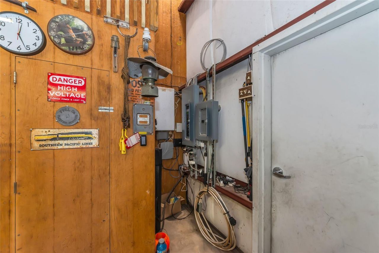 15750 Wilson Road, Sarasota, FL 34240 Photo