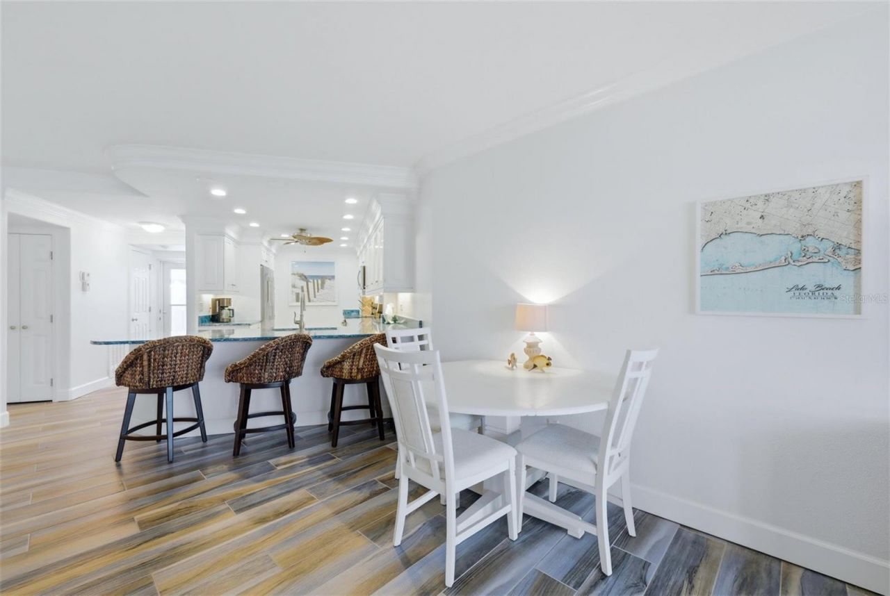 2110 Benjamin Franklin Drive , Unit 104, Sarasota, FL 34236 Photo