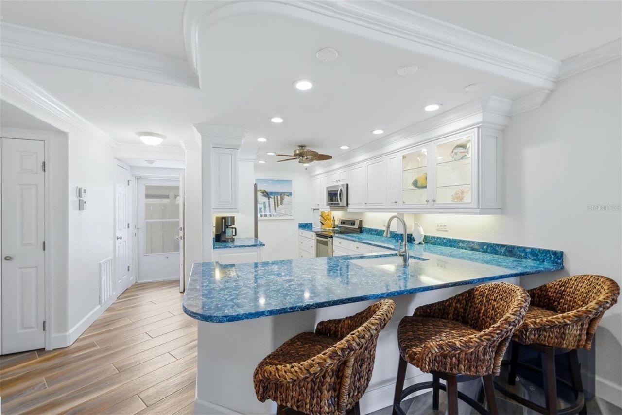 2110 Benjamin Franklin Drive , Unit 104, Sarasota, FL 34236 Photo