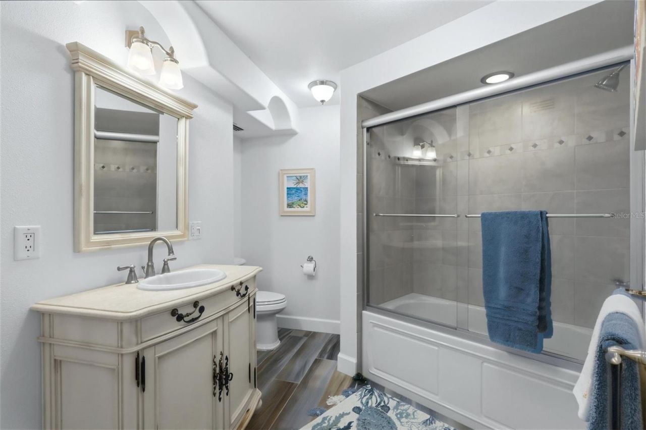 2110 Benjamin Franklin Drive , Unit 104, Sarasota, FL 34236 Photo
