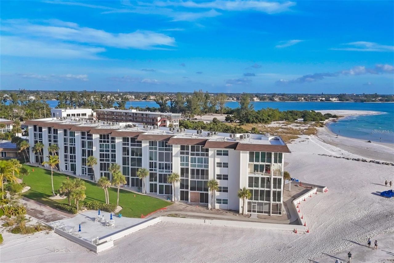 2110 Benjamin Franklin Drive , Unit 104, Sarasota, FL 34236 Photo