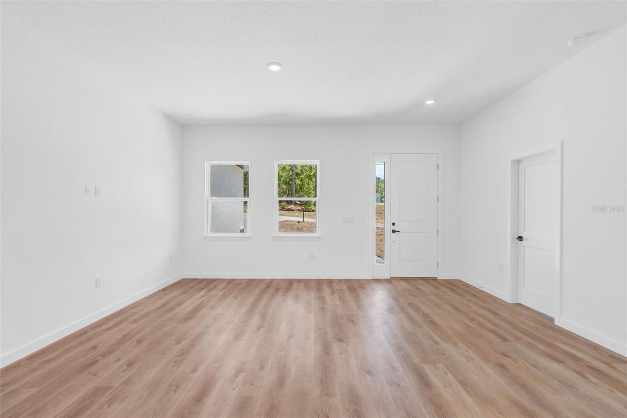 8812 N Lansen Way, Citrus Springs, FL 34434 Photo