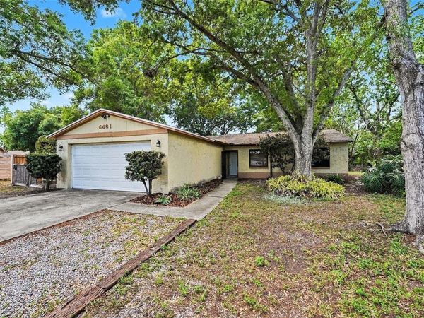 6481 ELMHURST COURT , PINELLAS PARK, FL 33782