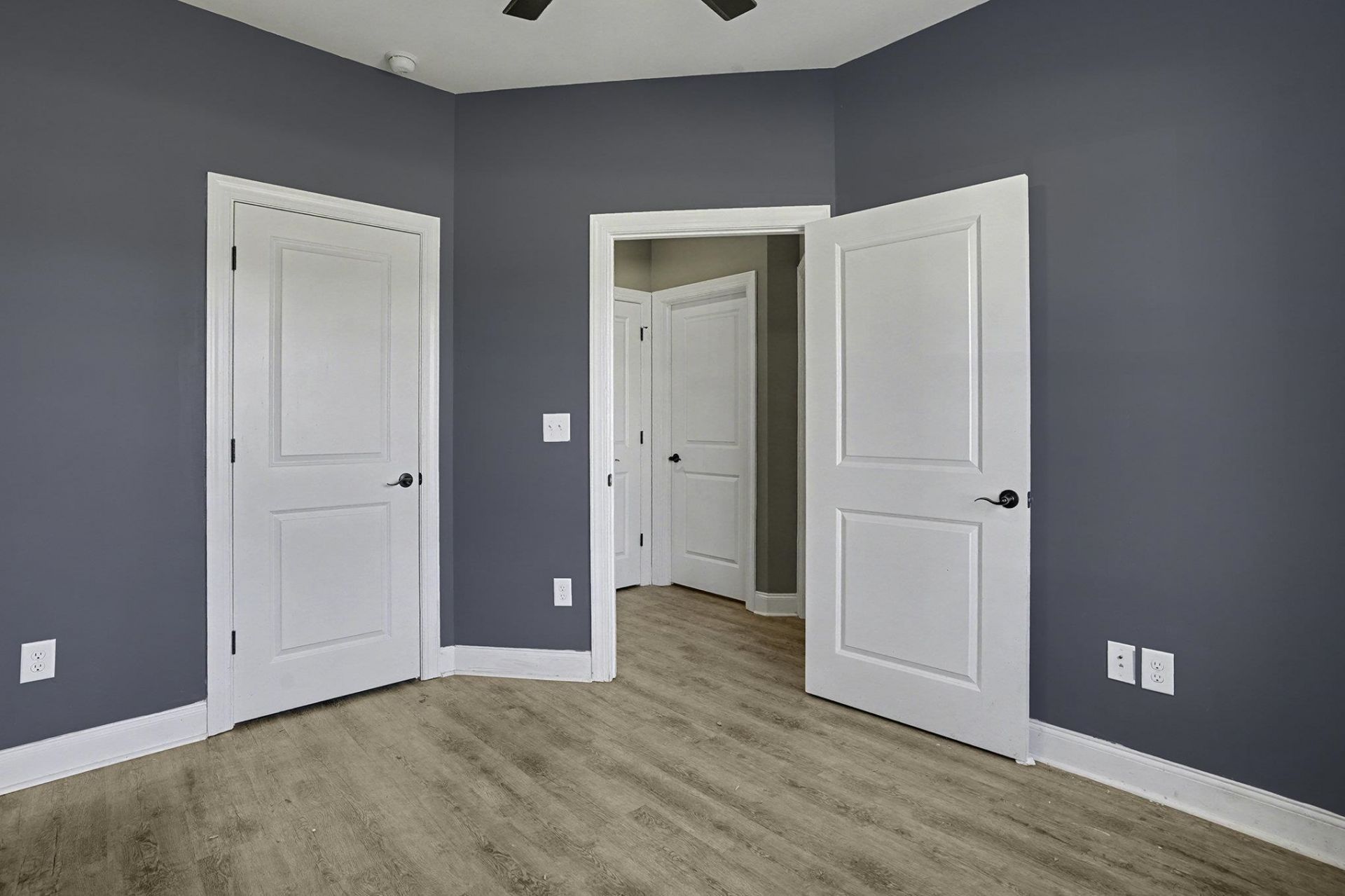 2520 Suzanne Dr.  Photo 17