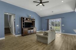 2520 Suzanne Dr.  photo 4