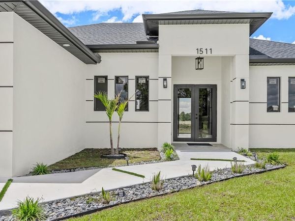 1511 Roosevelt AVE , LEHIGH ACRES, FL 33972