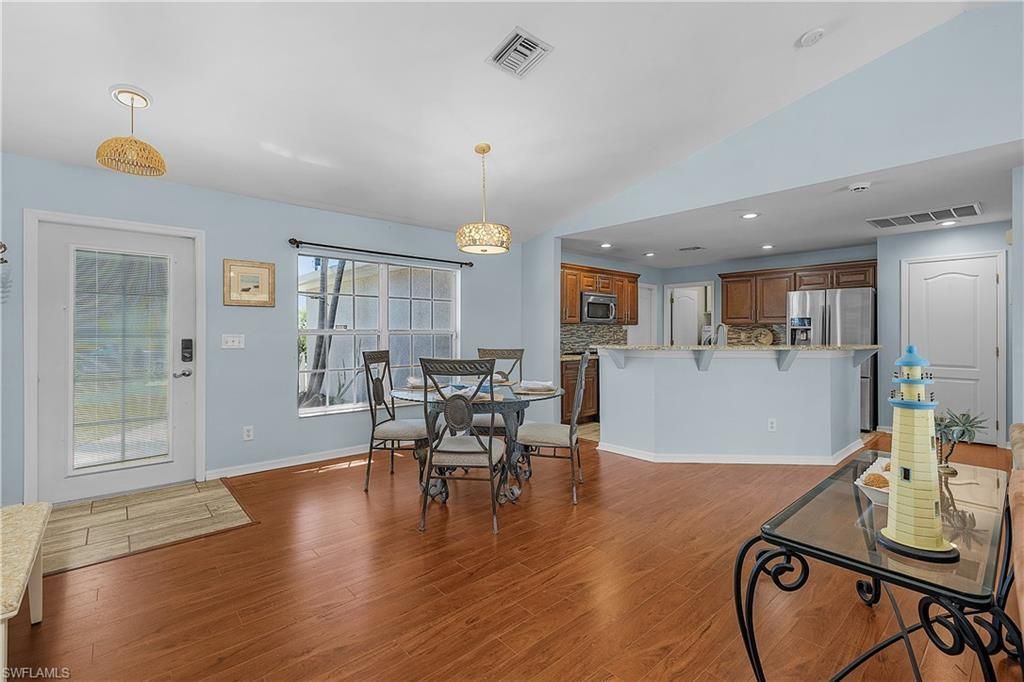 3928 NW 41st Pl, Cape Coral, FL 33993 Photo