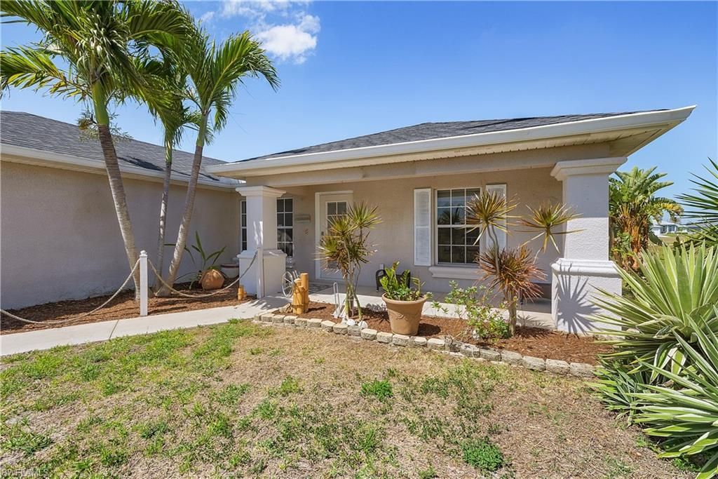 3928 NW 41st Pl, Cape Coral, FL 33993 Photo