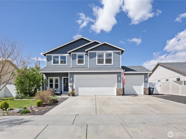1206 NE Fairway Drive , Moses Lake, WA 98837