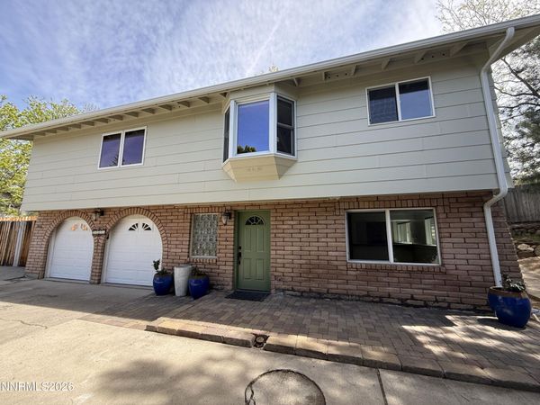 12255 Stoneybrook Drive, Reno, NV 89511