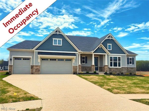 5843 Marcella Way, North Ridgeville, OH 44039