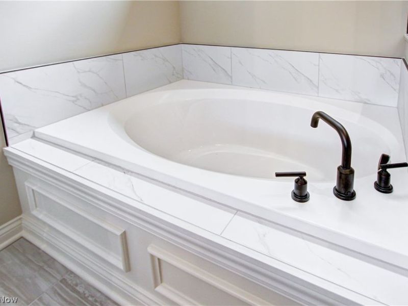 5843 Marcella Way, North Ridgeville, OH 44039 Photo 19