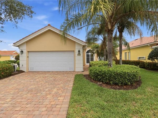 8767 Ferrara CT , NAPLES, Fl 34114