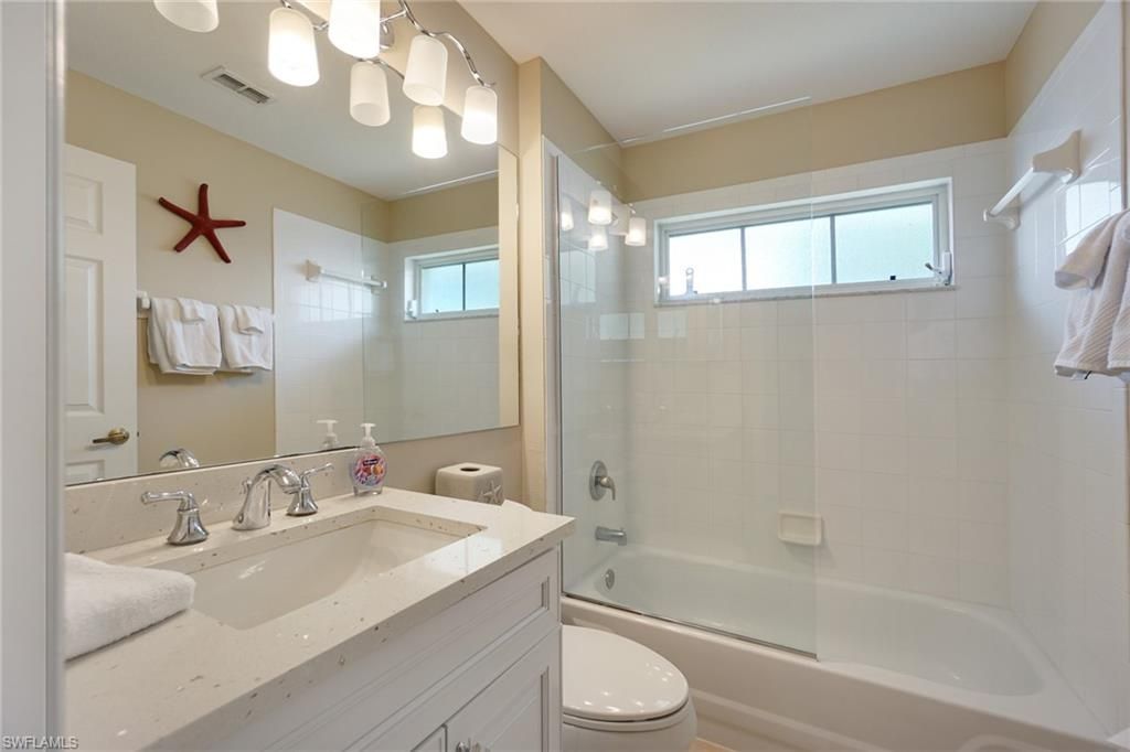 2220 Chesterbrook Ct, Unit 204, Naples, FL 34109 Photo