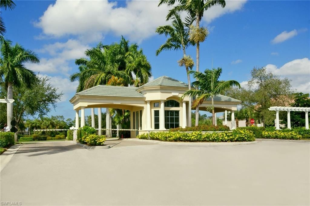 2220 Chesterbrook Ct, Unit 204, Naples, FL 34109 Photo