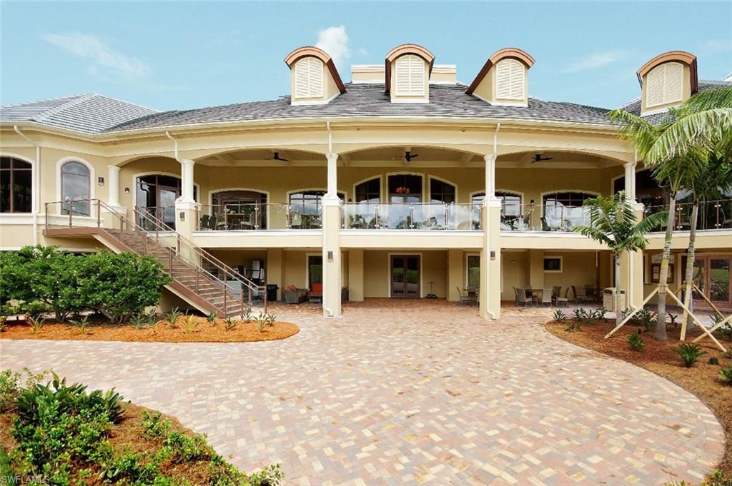 2220 Chesterbrook Ct, Unit 204, Naples, FL 34109 Photo