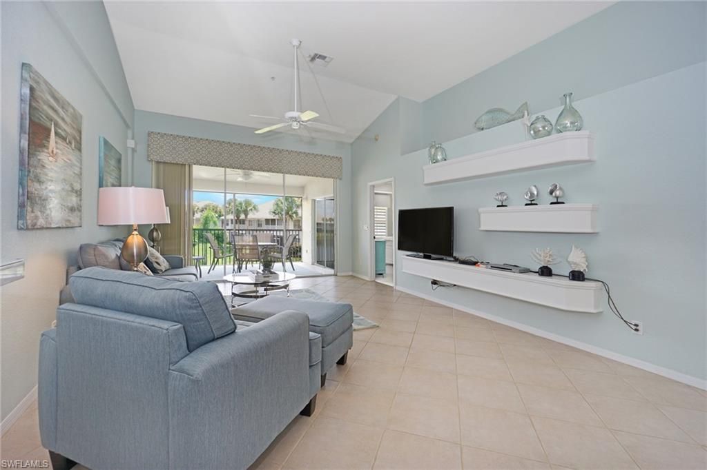 2220 Chesterbrook Ct, Unit 204, Naples, FL 34109 Photo