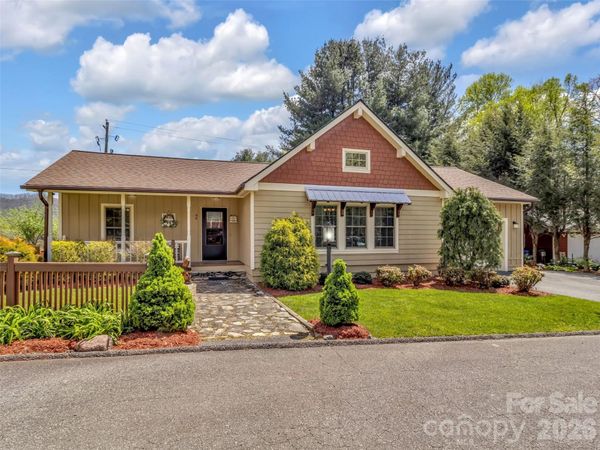 96 Garden Court, Maggie Valley, NC 28751