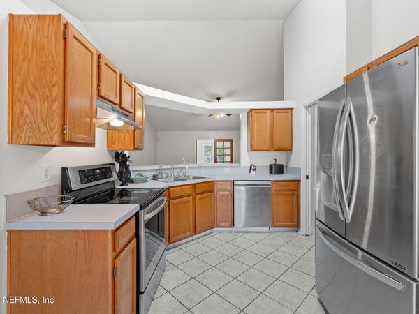 752 NOTTINGHAM FOREST Circle, St. Johns, FL 32259