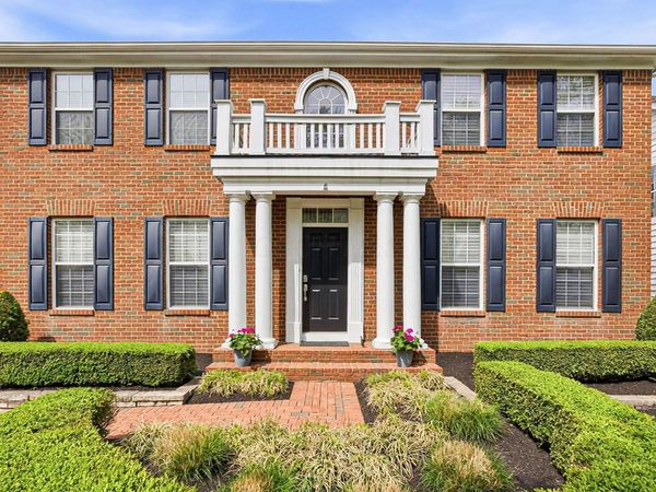 4940 Heath Gate Drive, New Albany, OH 43054