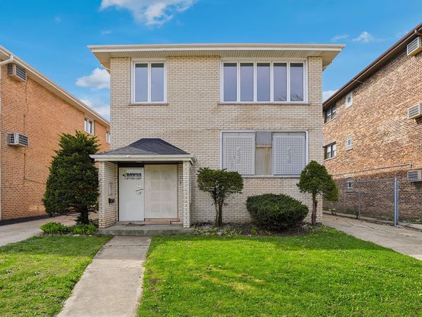 1633 Downs Drive , Calumet City, IL 60409