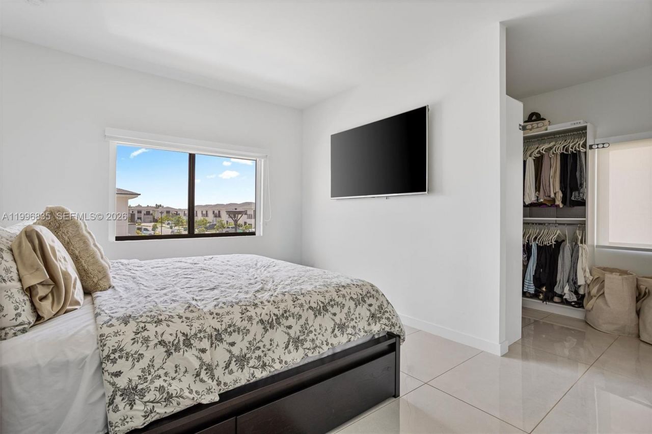 321 NW 13th Pl , Florida City, FL 33034 Photo