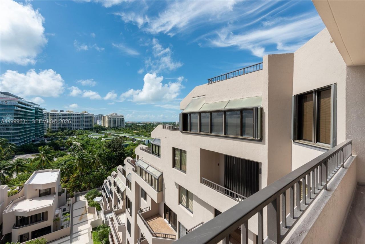 201 Crandon Blvd, Unit 923, Key Biscayne, FL 33149 Photo