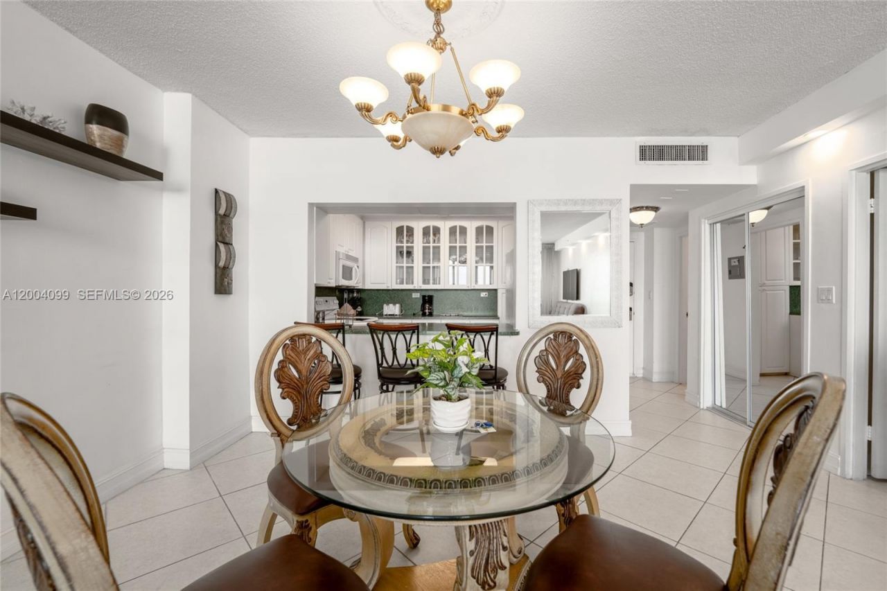 5601 Collins Ave, Unit 919, Miami Beach, FL 33140 Photo