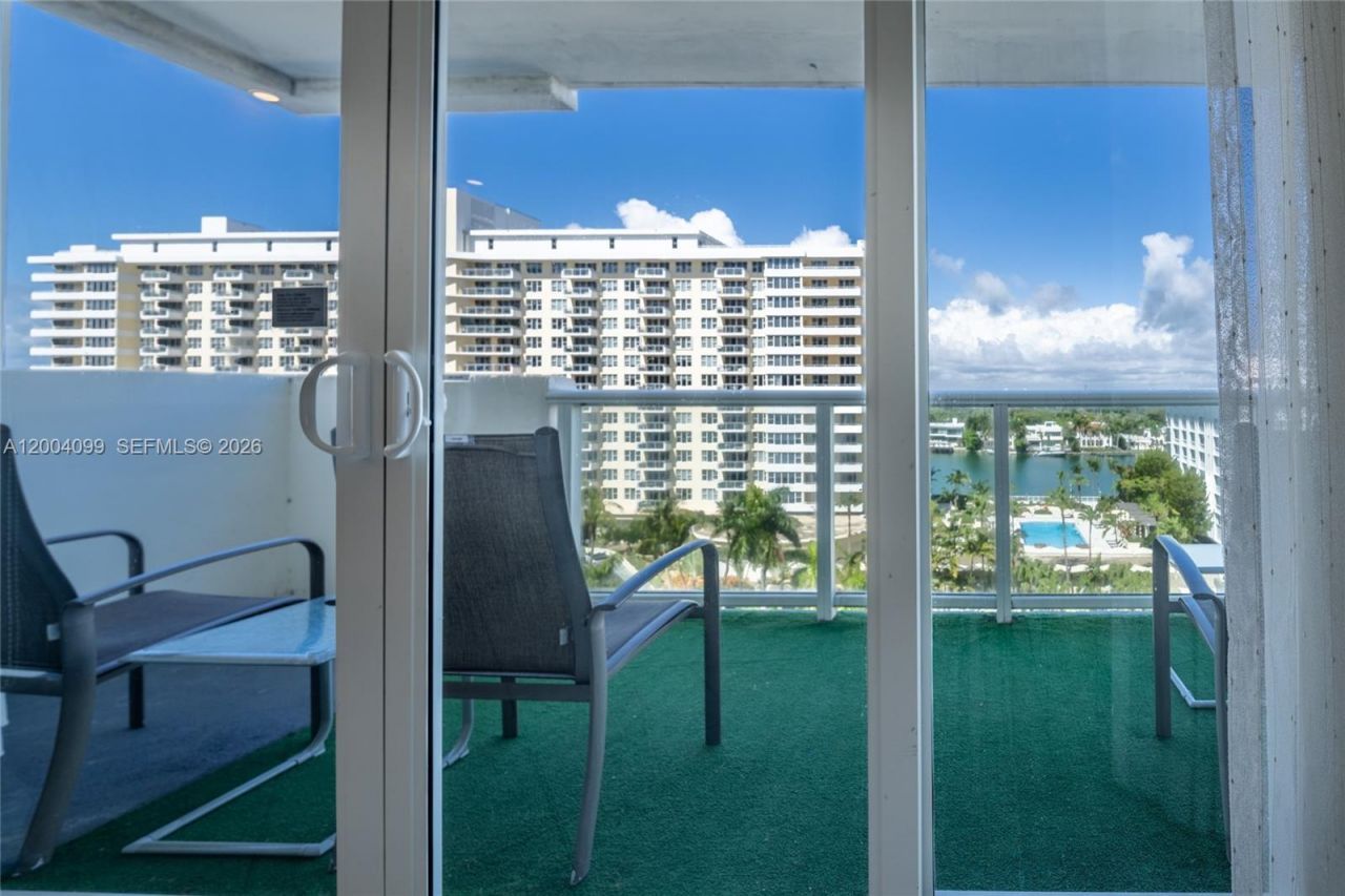 5601 Collins Ave, Unit 919, Miami Beach, FL 33140 Photo