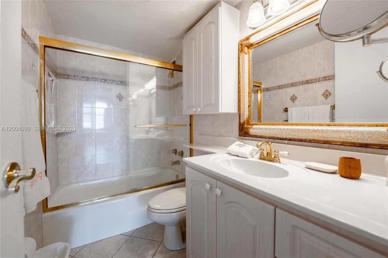 5601 Collins Ave, Unit 919, Miami Beach, FL 33140 Photo