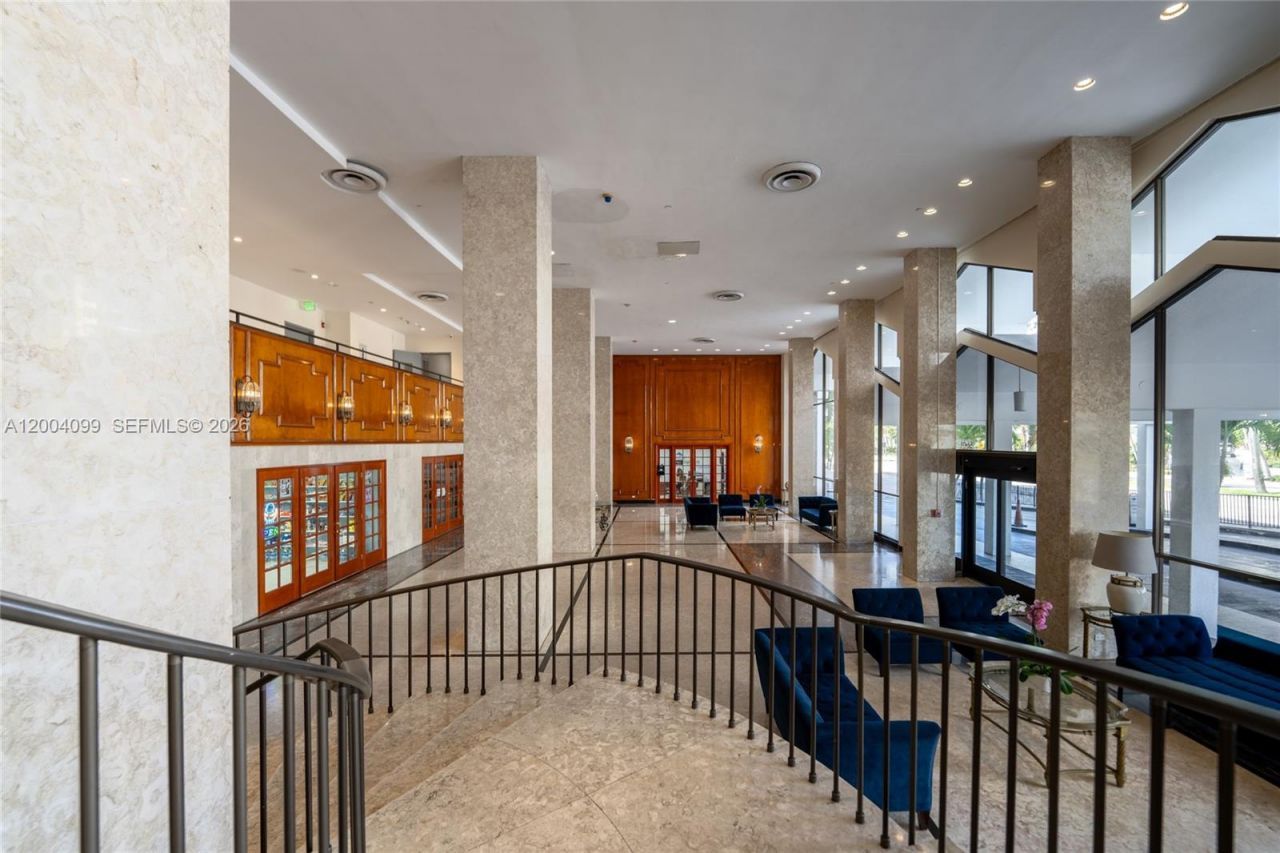 5601 Collins Ave, Unit 919, Miami Beach, FL 33140 Photo