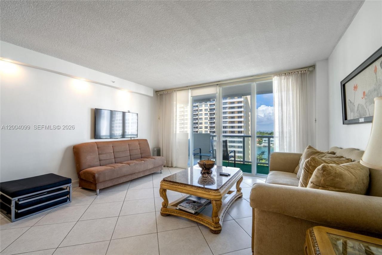 5601 Collins Ave, Unit 919, Miami Beach, FL 33140 Photo