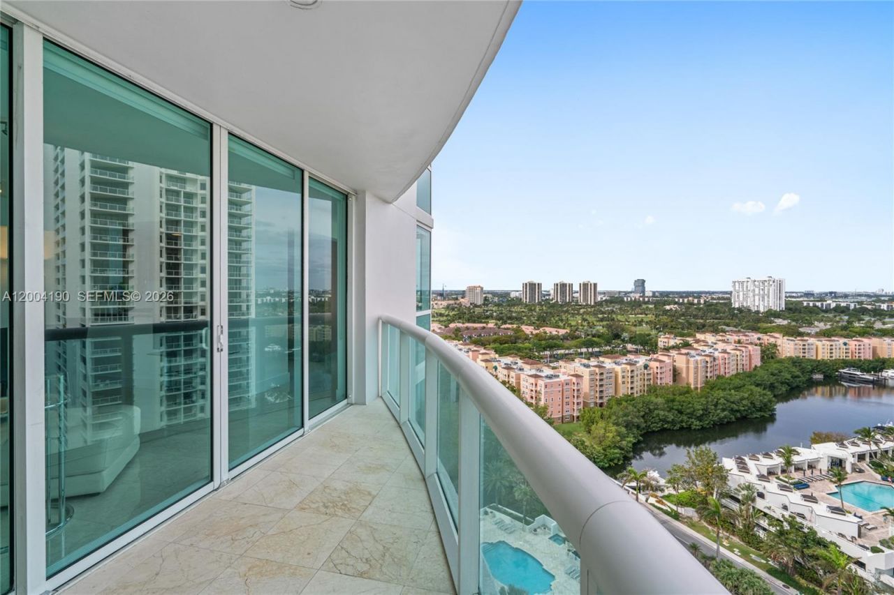 19400 Turnberry Way , Unit 1731, Aventura, FL 33180 Photo