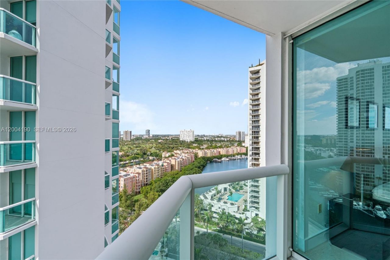 19400 Turnberry Way , Unit 1731, Aventura, FL 33180 Photo