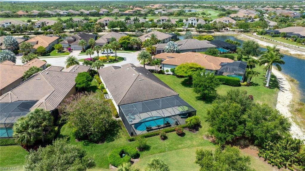 9282 Rialto Ln , Naples, FL 34119 Photo