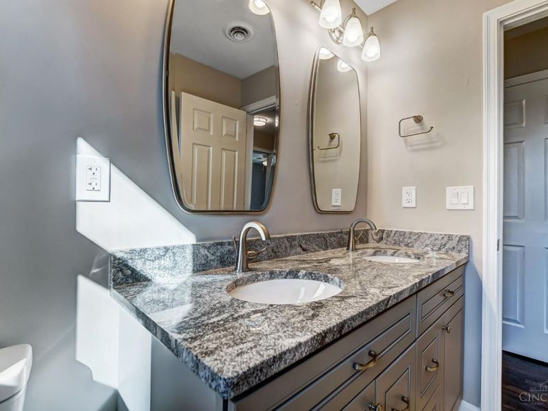 1837 Vanderbilt Drive, Loveland, OH 45140 Photo 37