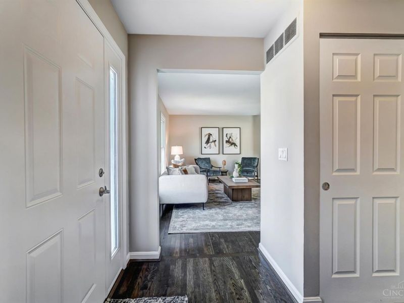 1837 Vanderbilt Drive, Loveland, OH 45140 Photo 4