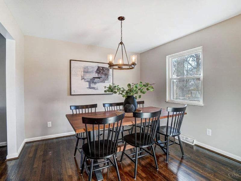 1837 Vanderbilt Drive, Loveland, OH 45140 Photo 9